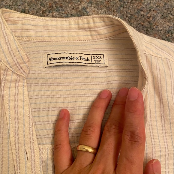 Abercrombie fitch women strip off white long sleeve button down shirt XXS - Picture 3 of 6